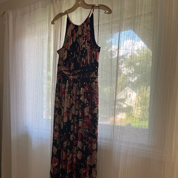 Laura (Petite) Dress - Picture 2 of 6